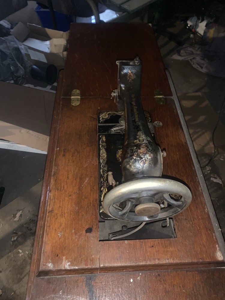 Singer Sewing Machine
