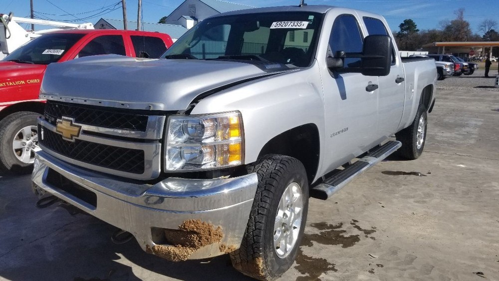 13 CHEVY SILVERADO 2500 HEADLIGHT HEADLAMP LEFT DRIVER