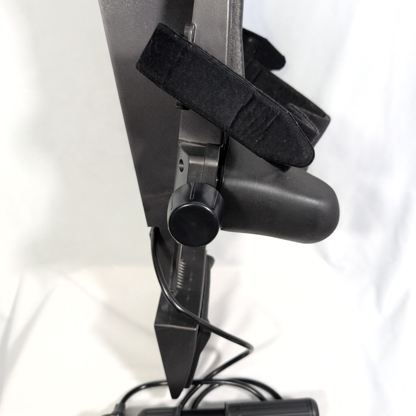 Saunder Cervical Traction Device w/Carrying Case & User Manual