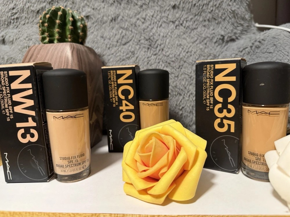 Mac Studio Fix Fluid SPF 15. NEW. 1 Oz