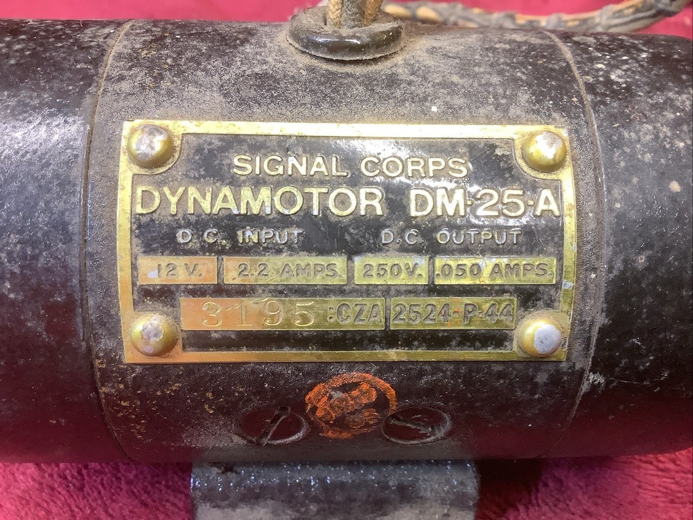 SIGNAL CORPS COMMAND RADIO MODULATOR DYNAMOTOR DM 25 A 12V Tested&Working