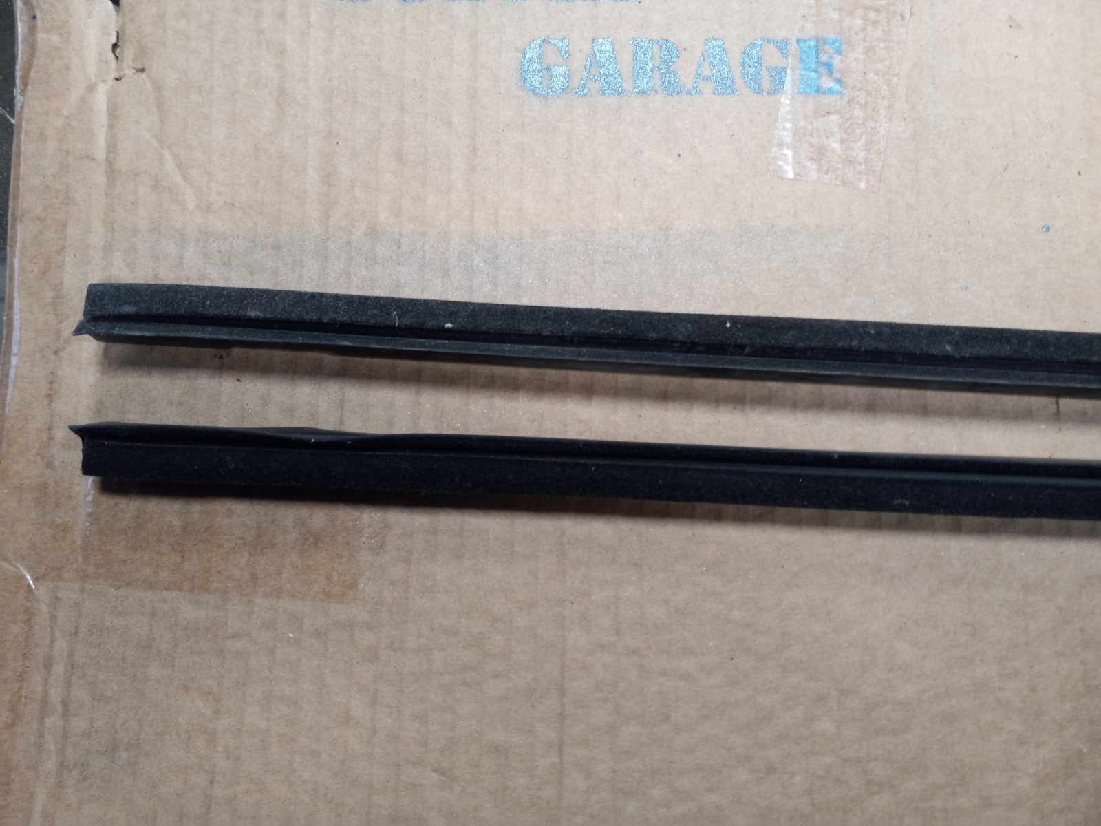 89-98 General Motors (GM) GEO TRACKER 2D Weatherstrip Window Door Belts *OEM*