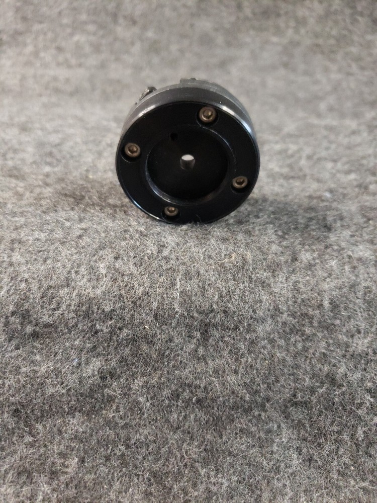 Manual Optical Beam Shutter .............................................(SB4)