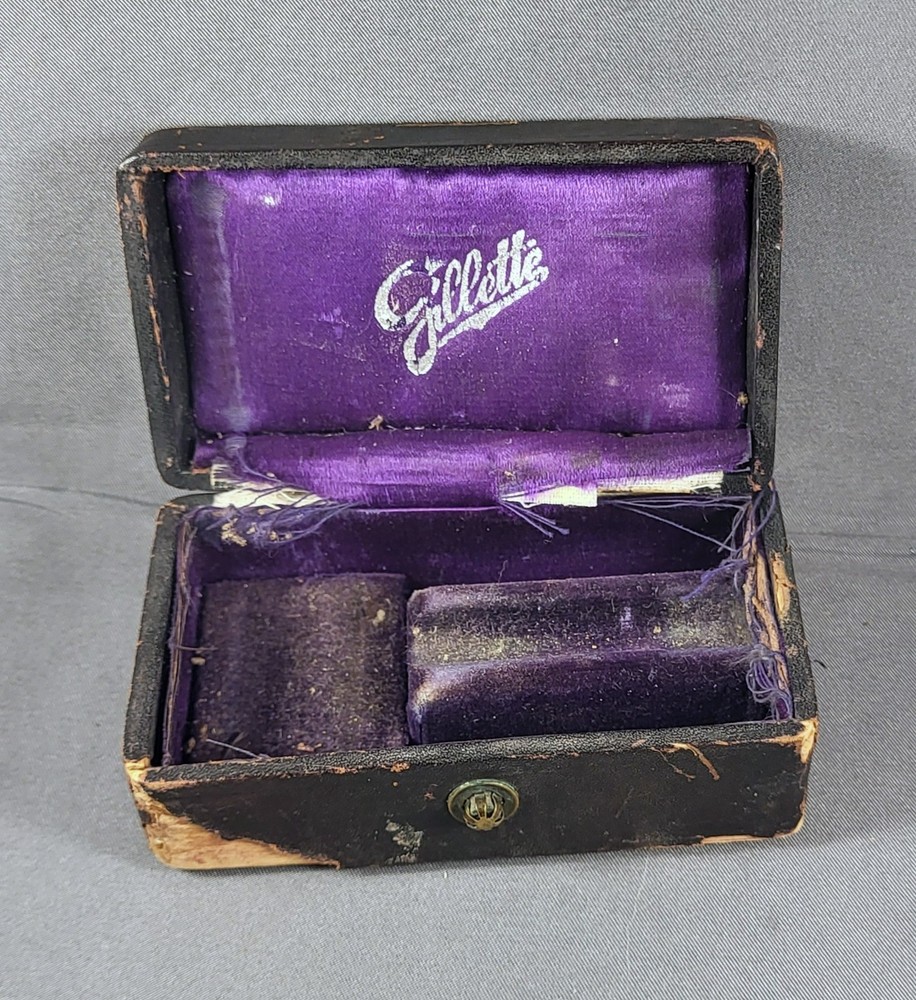NIce Gillette Old Type - Single Ring - Razor - 1918 - Clean