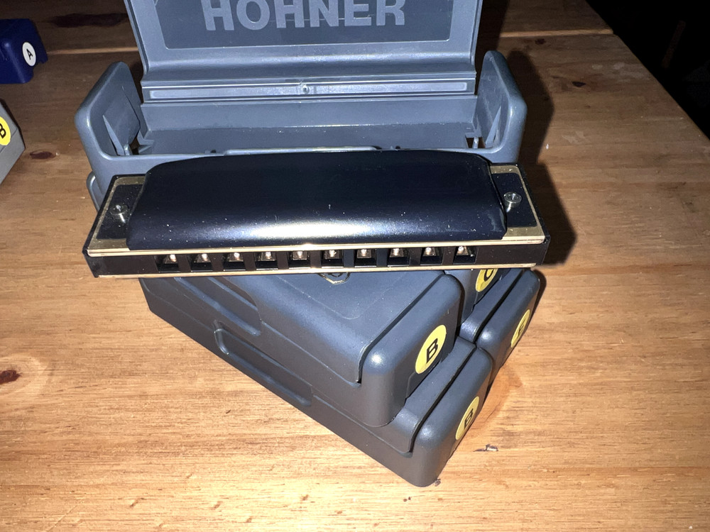 HOHNER Pro Harp NOS Various Keys with Case