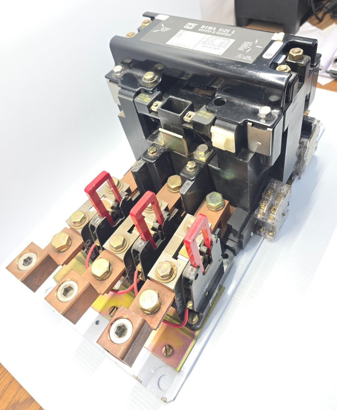 Square D Size 5 Motor Starter 200 HP 600 VAC 480V Coil 8536SG01