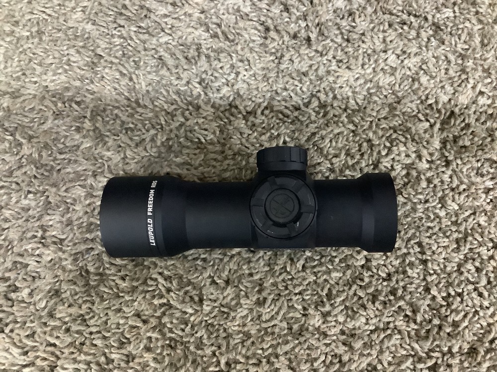 Leupold Freedom RDS 1x Red Dot - 1 MOA Dot - Black