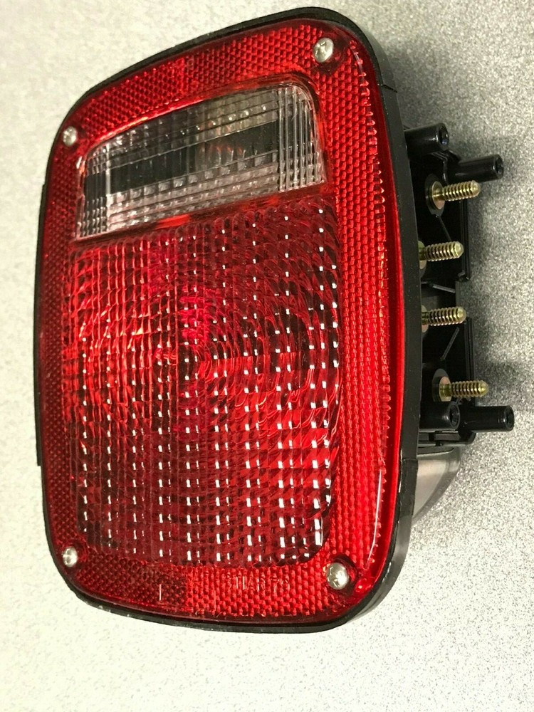 5014Y106 Signal-Stat 5"x 6" Red/Clear Rectangular Stud Mount Tail Light, New
