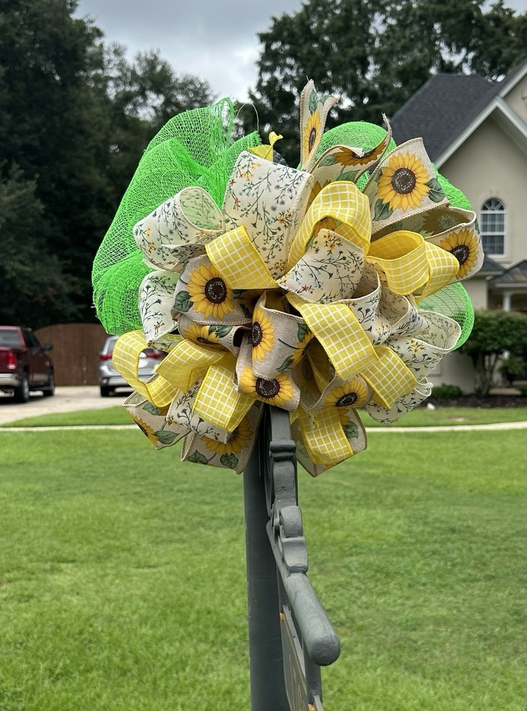 Sunflower Splendor Bow For Mailbox Door Or Fall Decorating