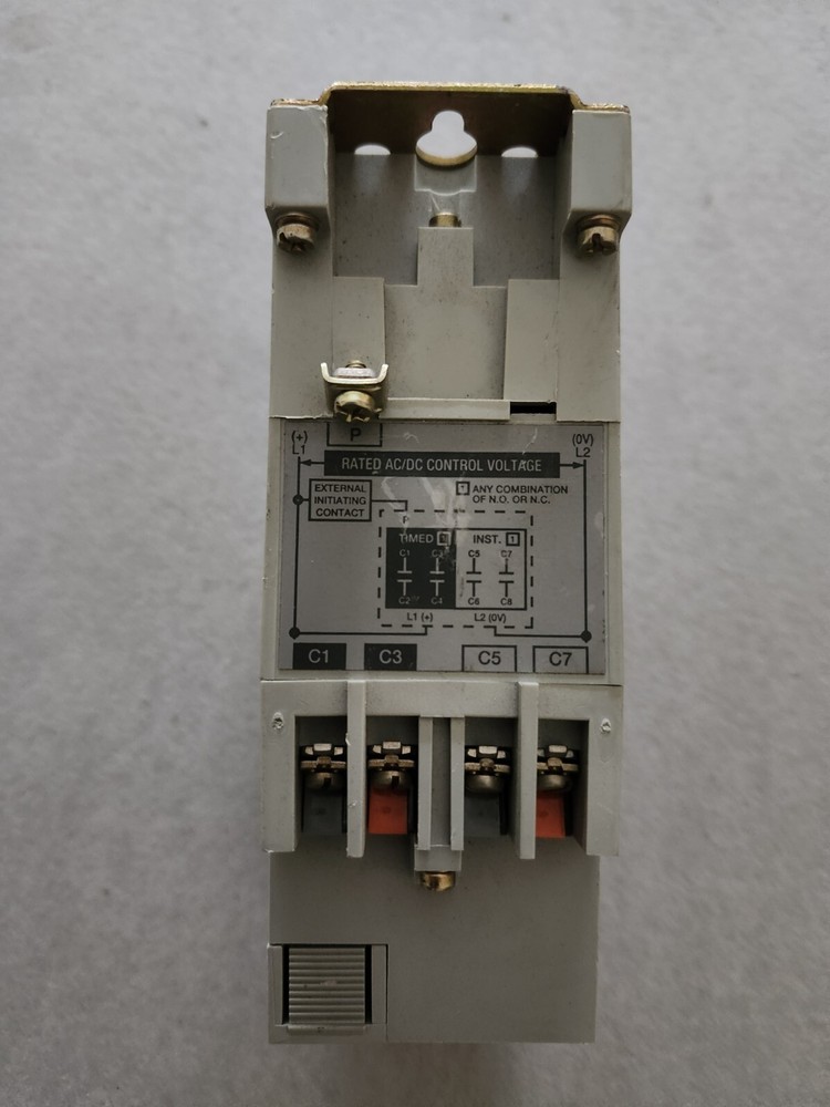 AB 700RTC111OU1 SOLID STATE TIMER