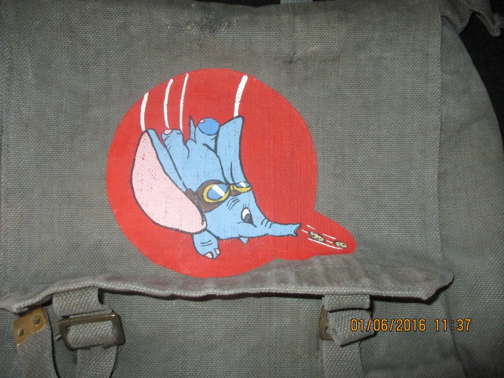 Original WW2 RAF 121 ST EAGLE SQUADRON DUMBO PAINTED BLUE P37 BACK PACK W/STRAP