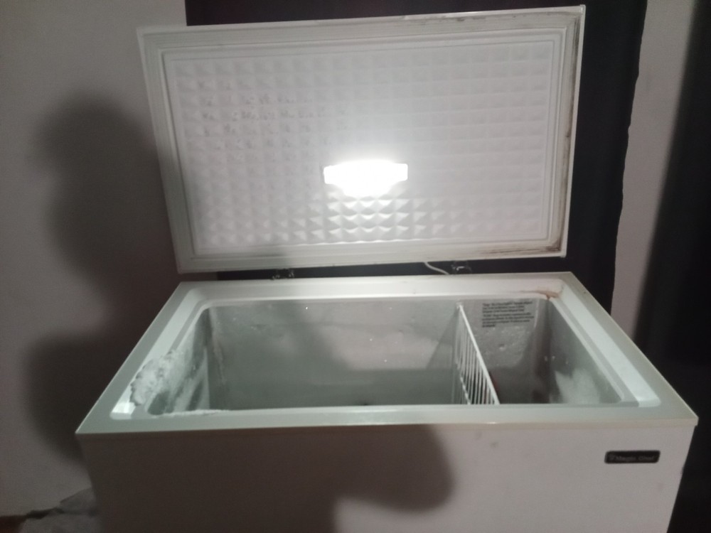 Koolatron KTCF195 7.0 cu. ft. Chest Freezer - White