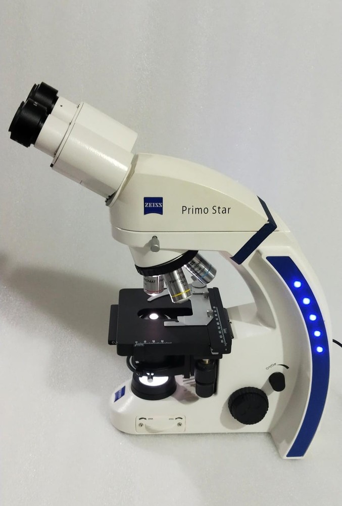 Carl Zeiss Primo Star Microscope with Objectives