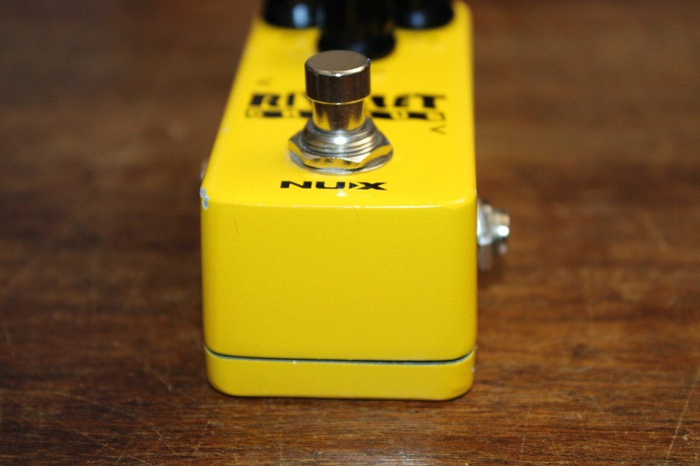 NUX Rivulet Chorus effects pedal