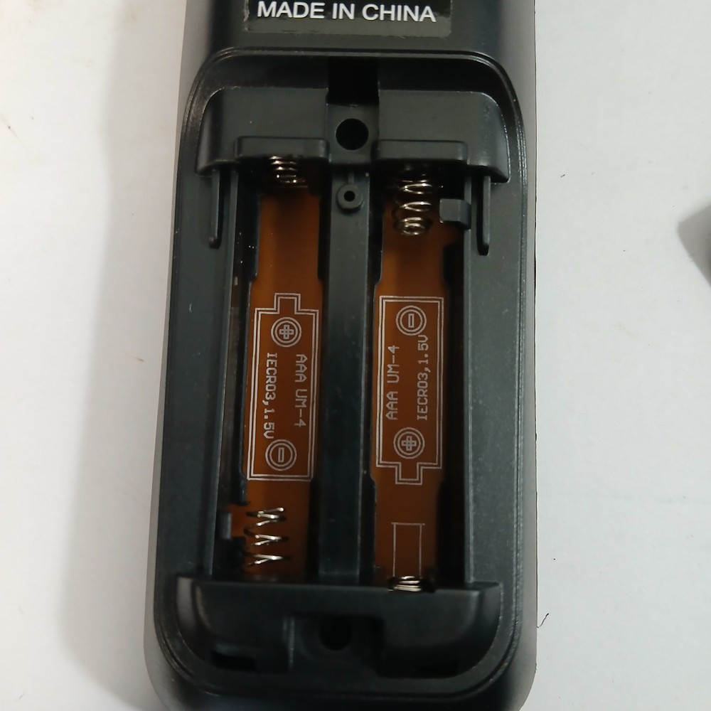 Sharp XL-B530 Bluetooth Micro Component System CD Player Speakers W/ Remote