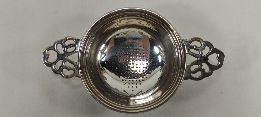 Vintage Silverplated Pierced Two-Handled Over Tea Service Cup Strainer Openwork