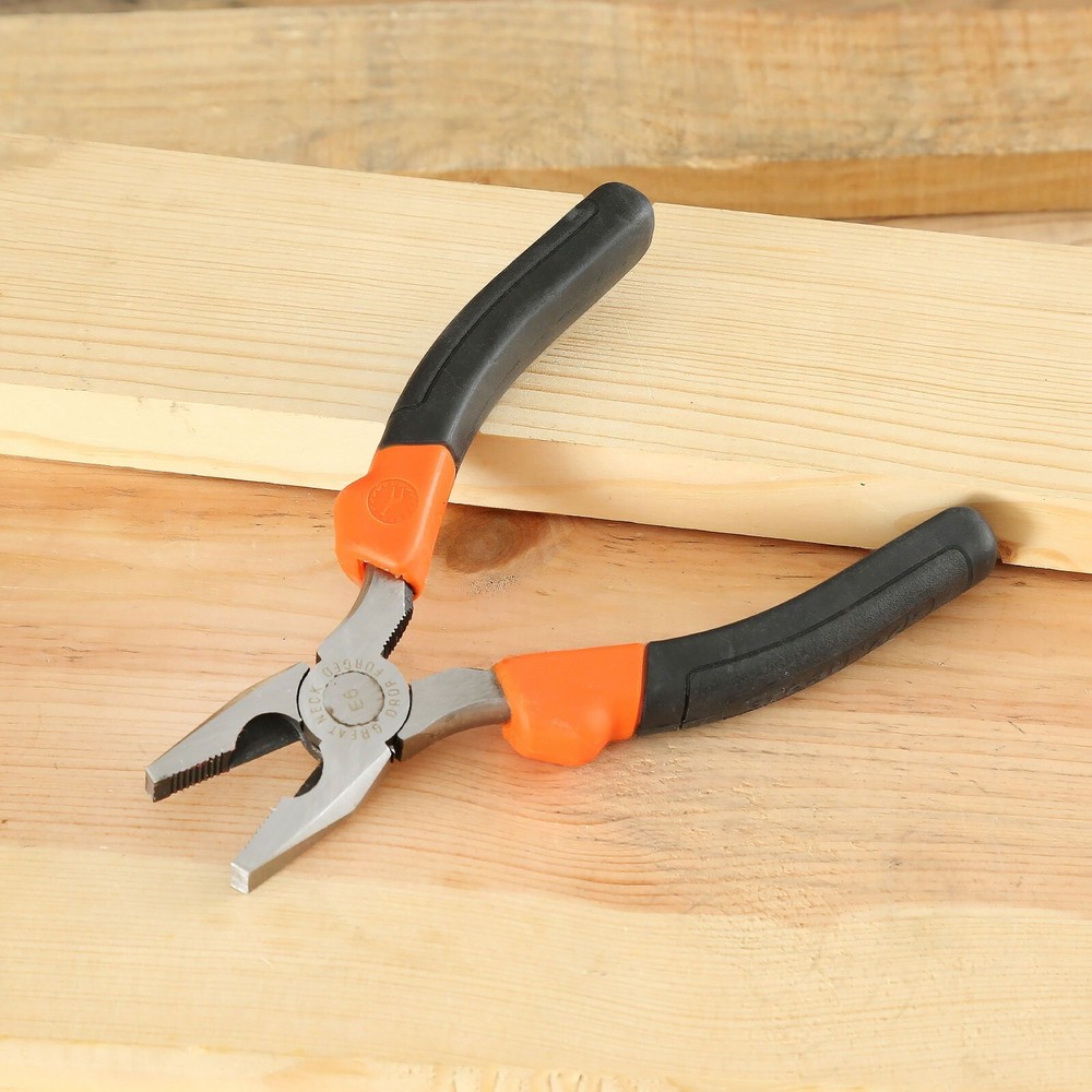 GreatNeck E6C 6 Inch Linesman Pliers