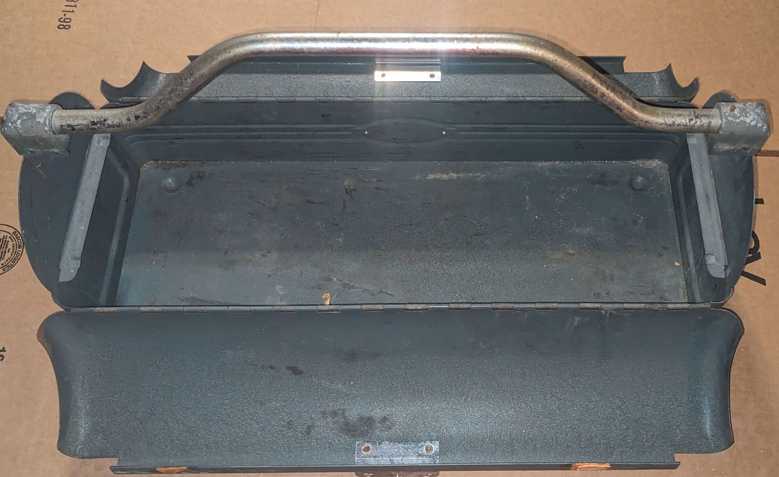 Vintage Craftsman Tool Box Lunch Box Tombstone Dome Style Metal