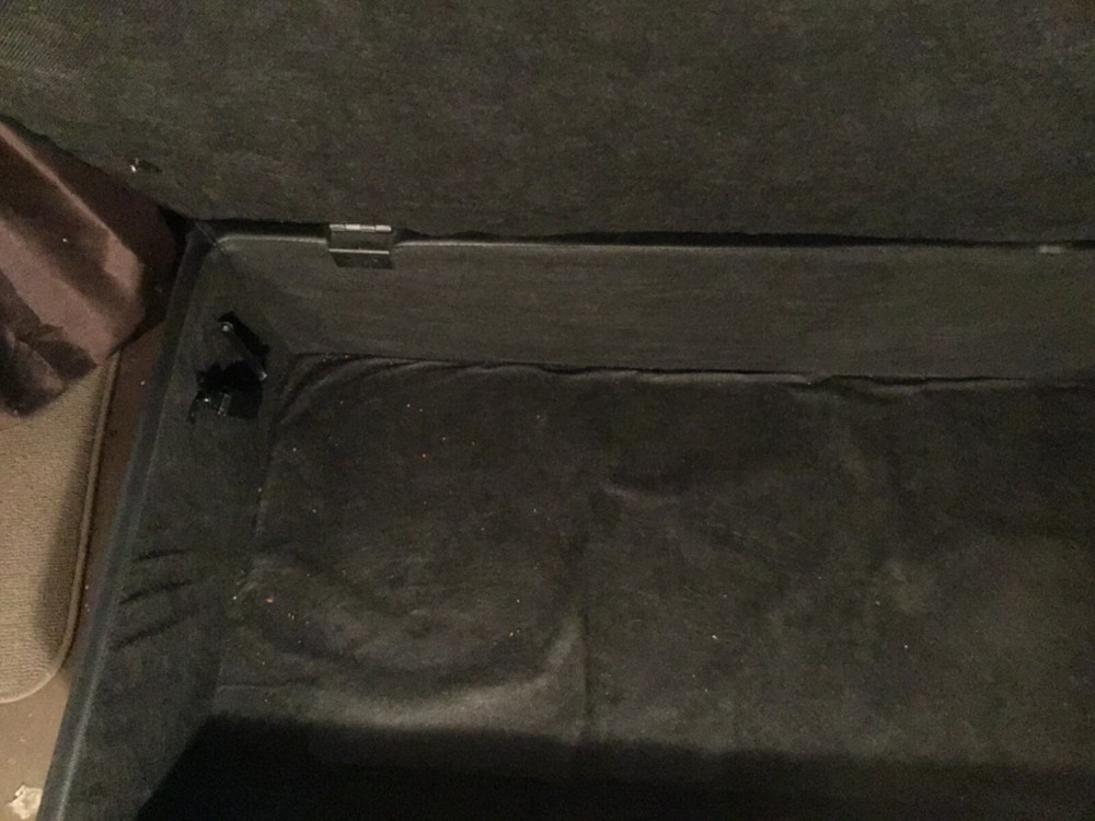 Bench openable dark brown for room
