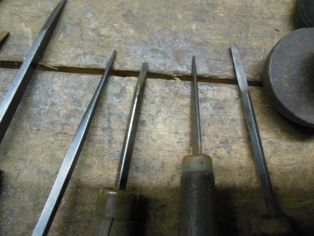 Vautier Hewes vintage engraving tool lot used chisel craft tools
