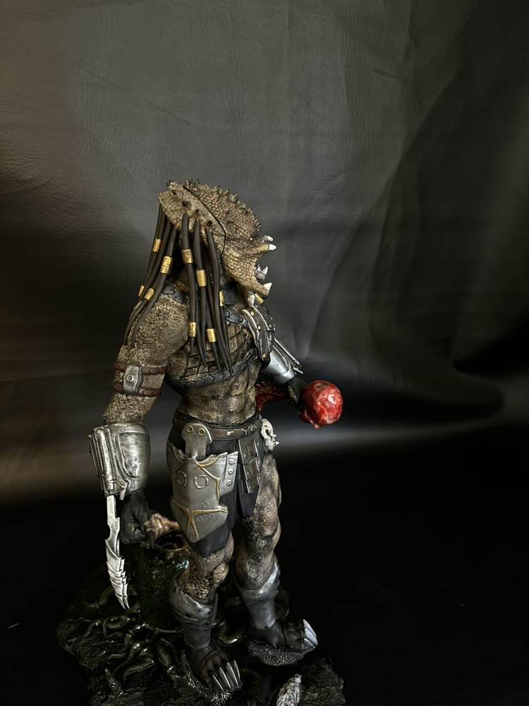 Predator Statue Custom Jungle Hunter 1/6 Scale