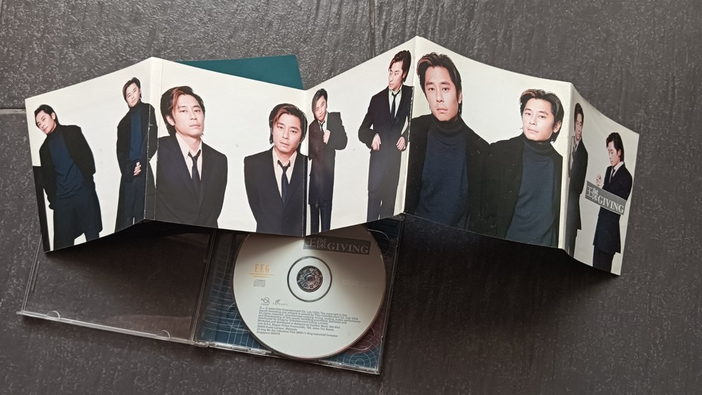 B- Dave Wang 王杰 =GIVING= 马来西亚版 2x CD Malaysia