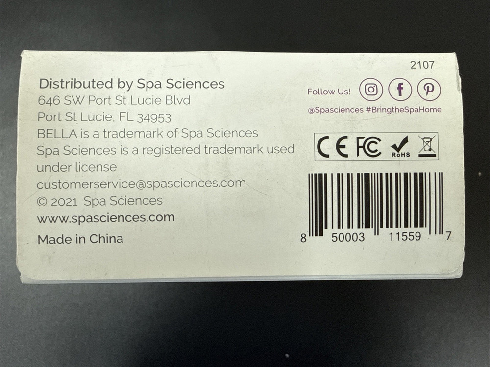 Spa Sciences BELLA 3-in-1 Microderm Pore Extractor & Micro Mister White Marble
