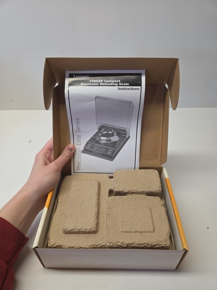 Lyman 1000XP Compact Electronic Reloading Scale In Box