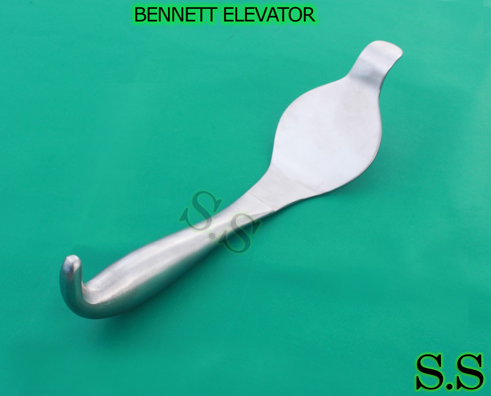 2 BENNETT ELEVATOR SURGICAL VETERINNARY INSTRUMENTS