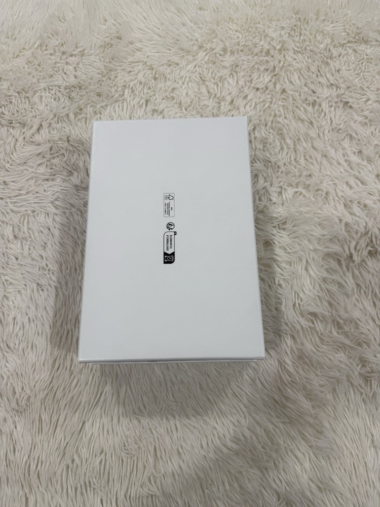 BOSS Kids Empty Shoe Box