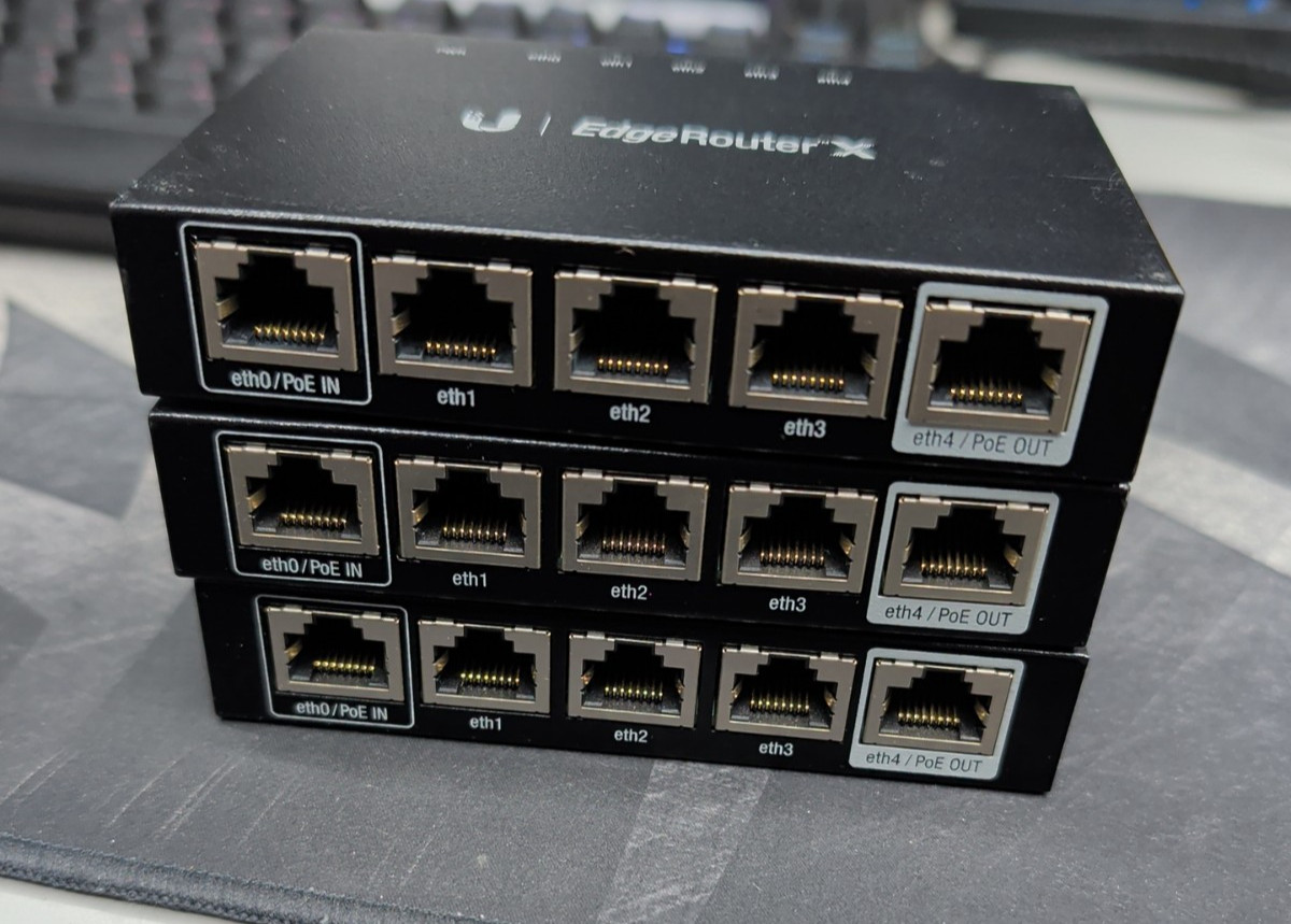 Lot of 3 Ubiquiti EdgeRouter X - Power Tested Only