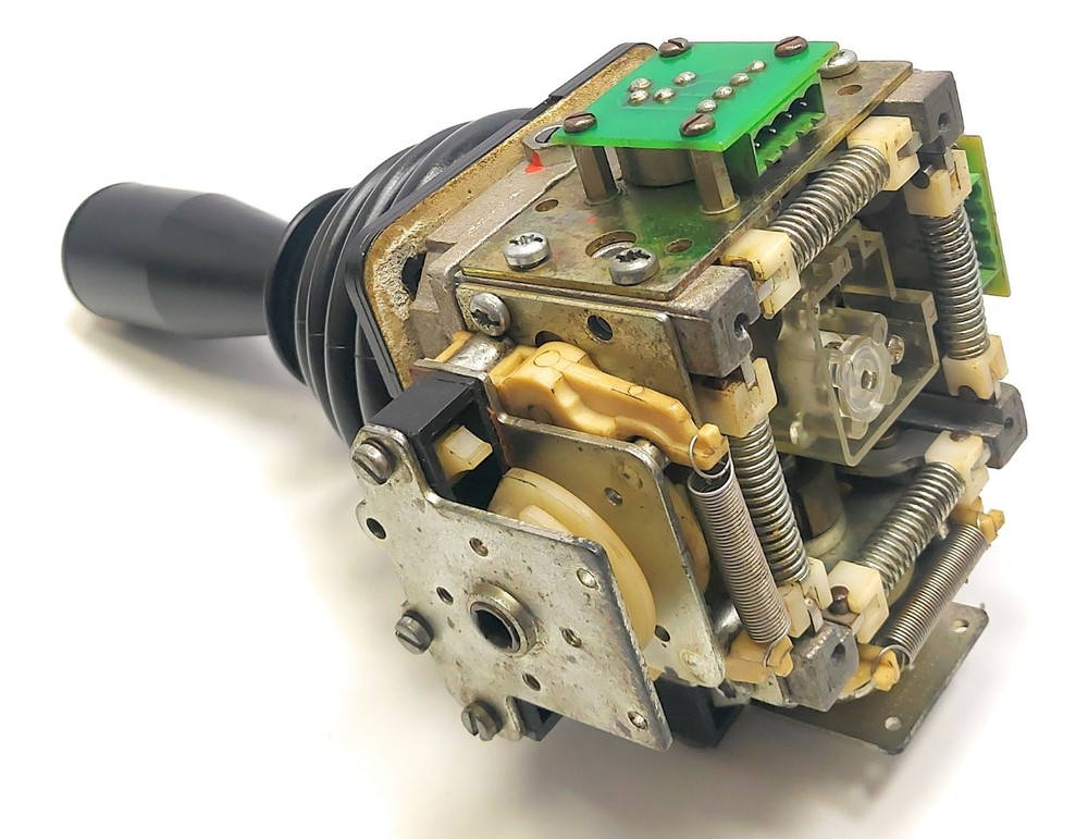 Macgregor Hagglunds ESS024A SP0BU Joystick