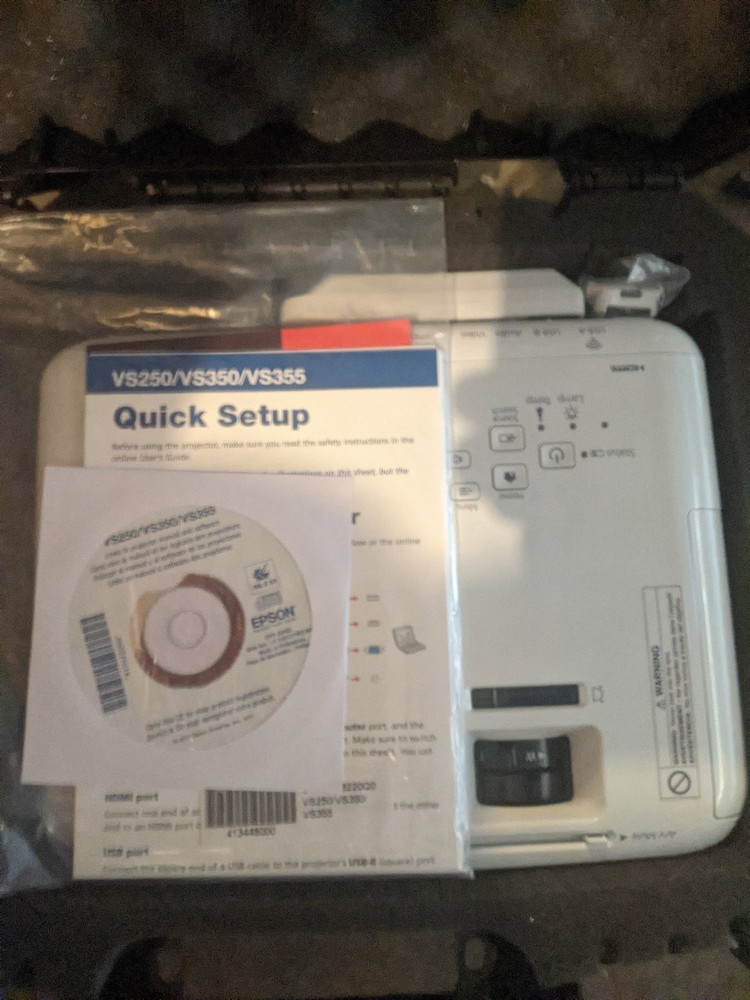 Epson VS355 WXGA 3LCD Projector Bundle – Refurbished, Only 75 Hours – Hard Case