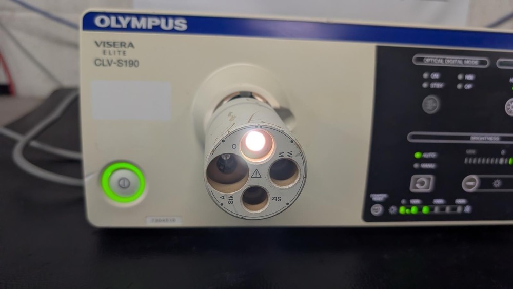 Olympus CLV-S190 Visera Elite Light Source