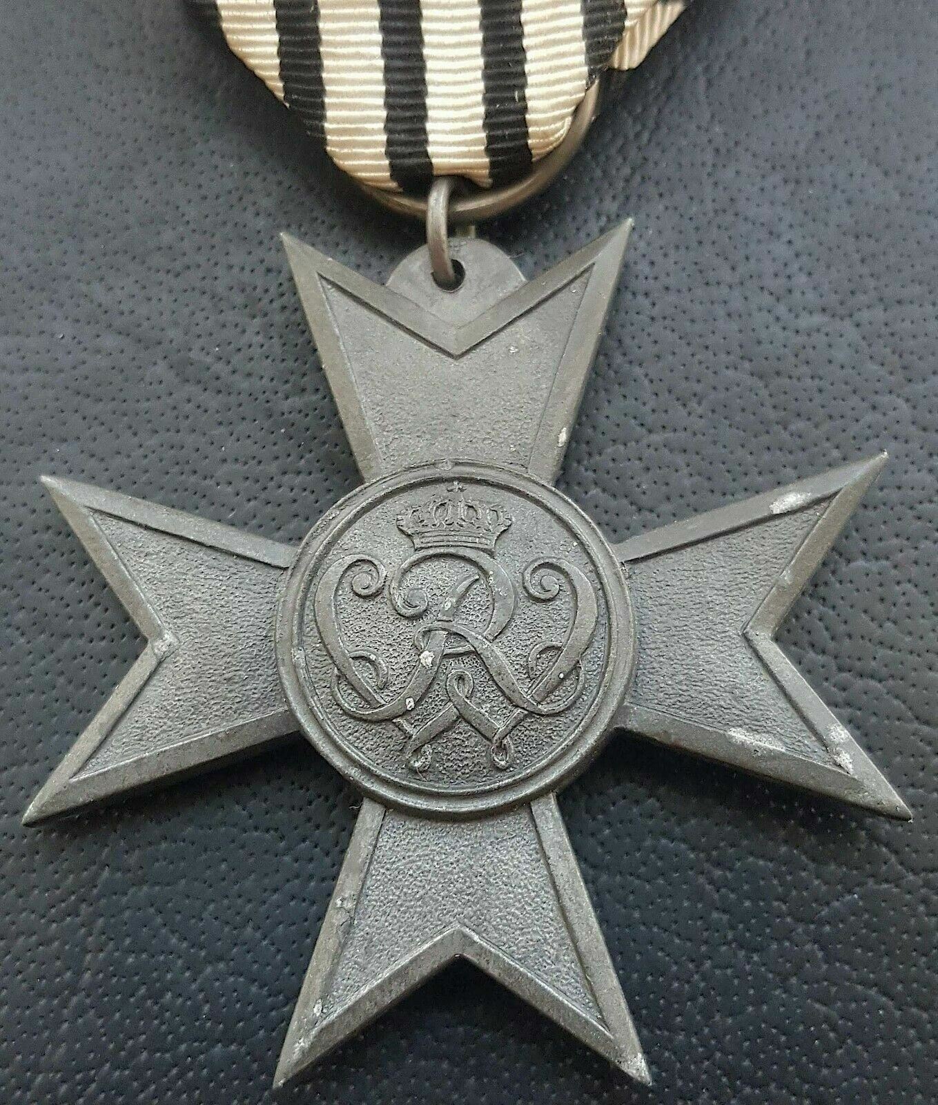 ✚9598✚ German Prussia WW1 Merit Cross for War Aid Kriegshilfe Kreuz medal