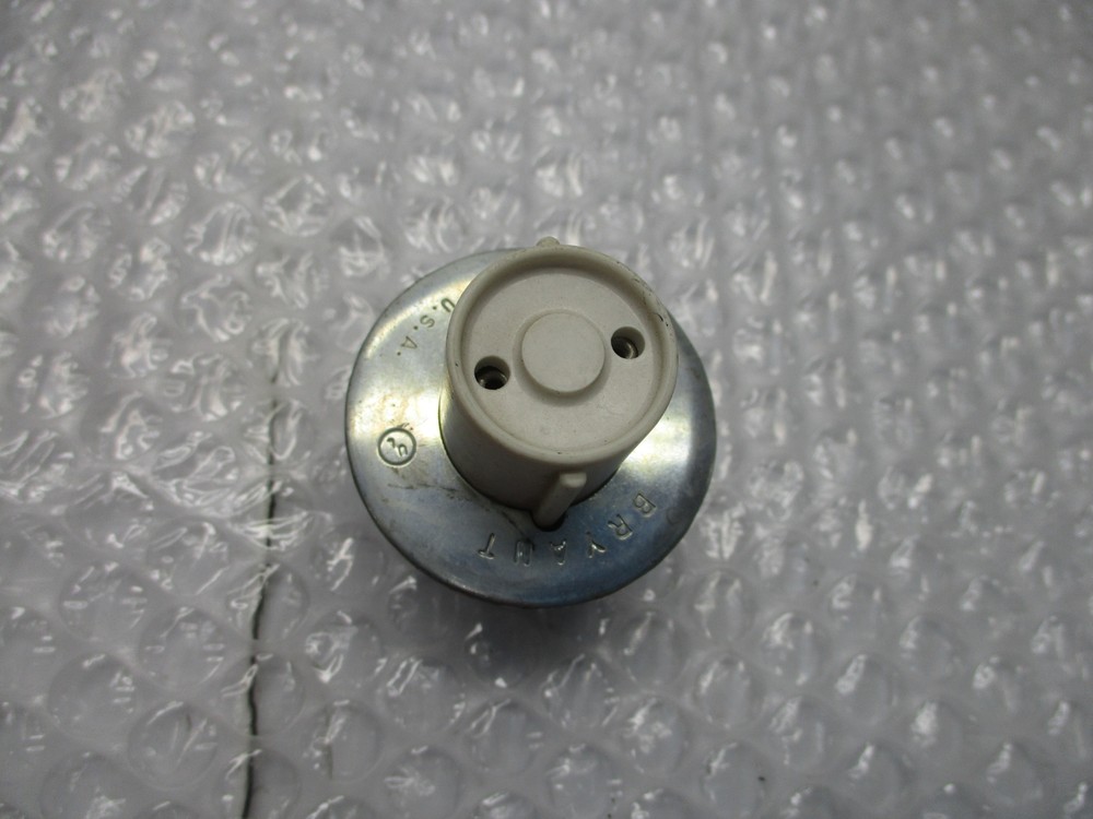 BRYANT 660W 600V GAUGE NSNP