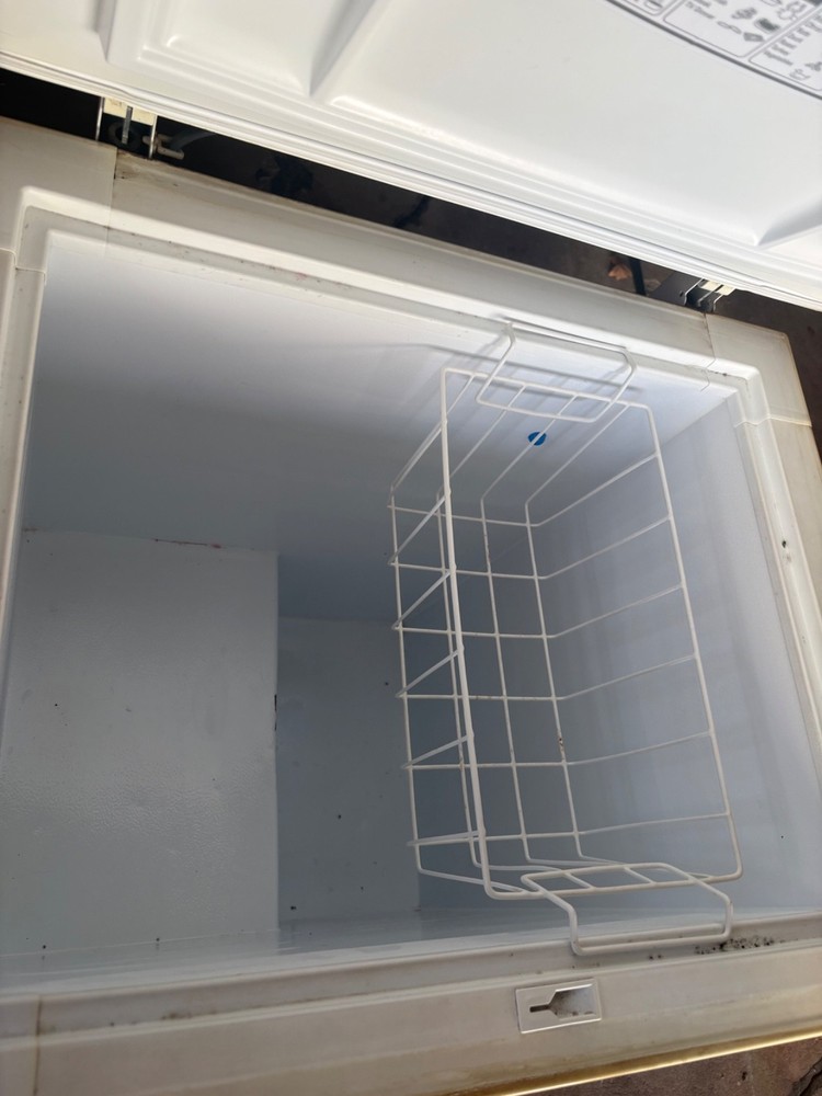 freezer chest