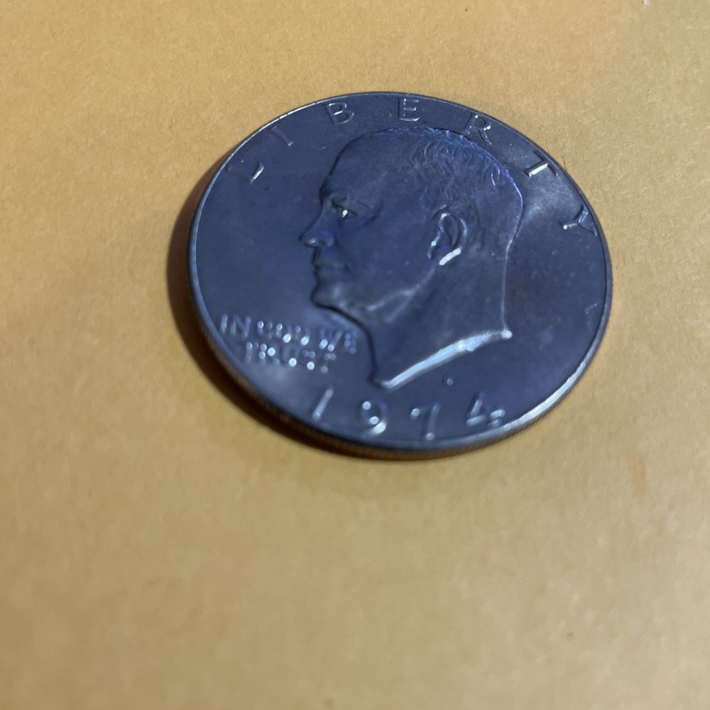 1974D Ike DOLLAR UNCIRCULATED