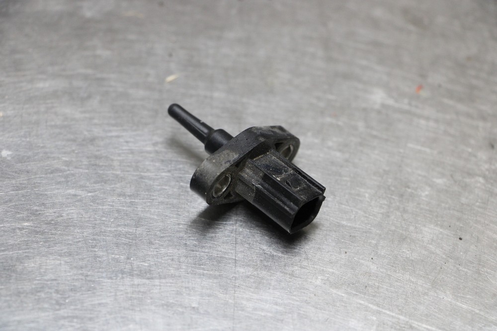 14-16 Honda CBR650F CBR650 Air Temperature Temp Sensor