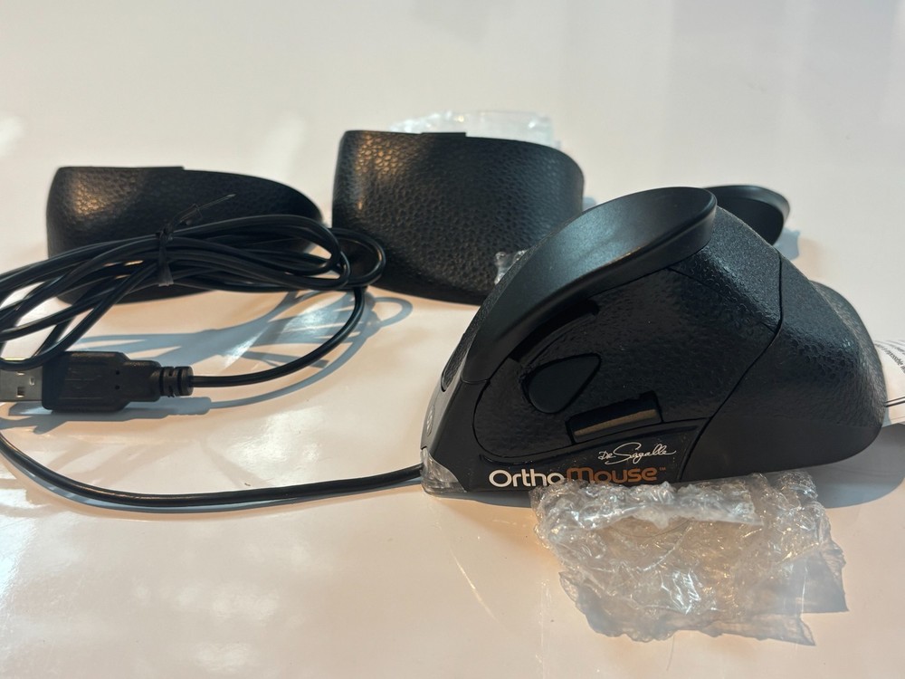 Orthovia Ergonomic Mouse Wired OM77-1 Open Box