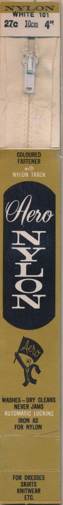 Vintage Aero Zipper (White)