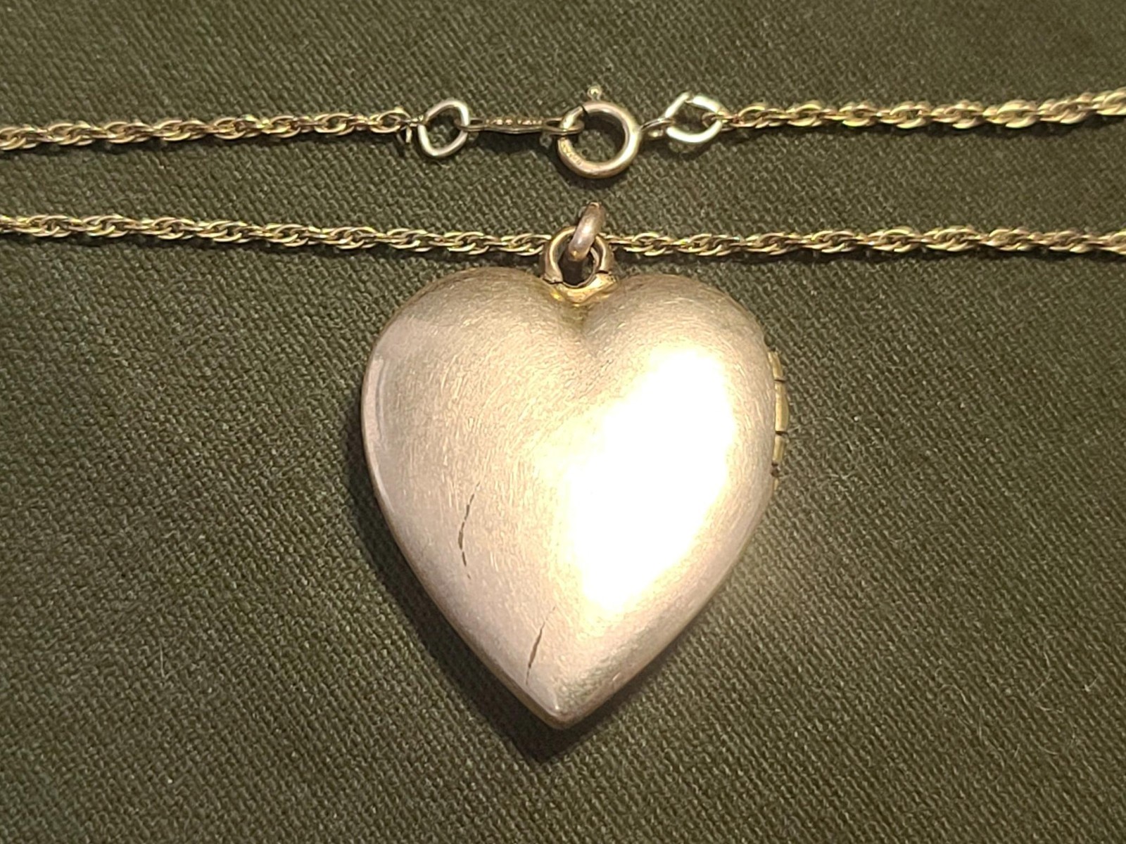 WW2 US Army Air Corps Heart Locket Necklace Mother of Pearl Sweetheart MOP 1940s