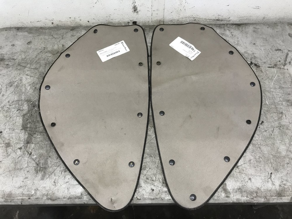 Freightliner CASCADIA GREY SLEEPER WINDOW Interior Curtain - Used