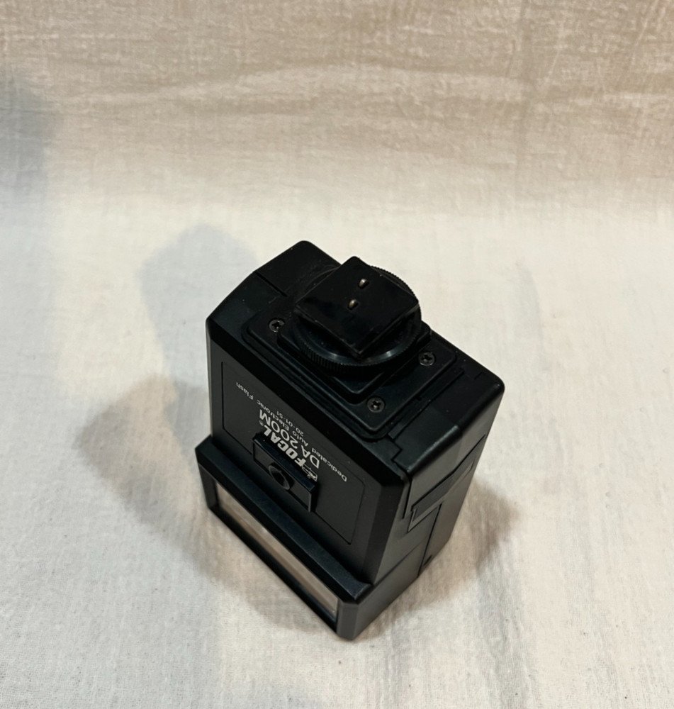 Focal DA 200M Dedicated Auto Electronic Flash 4-14 FT