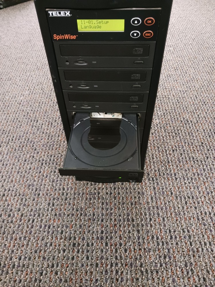 Telex SpinWise 7 Drive Bays CD duplicator 7-52H