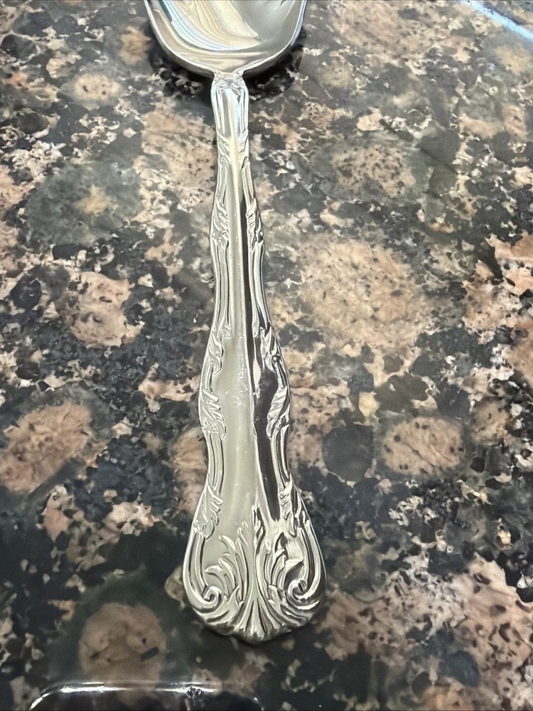 Reed & Barton VICTORIA Stainless Silverware Flatware YOUR CHOICE