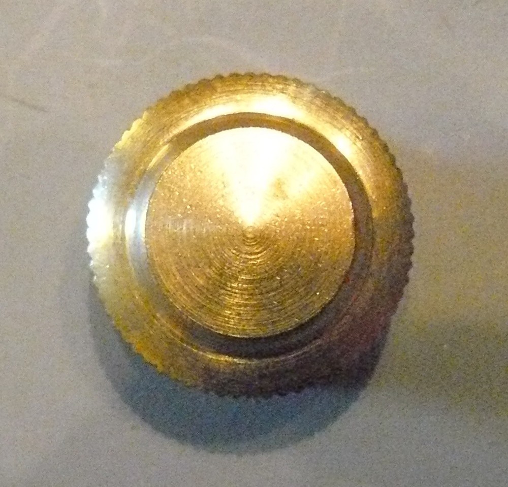 Bracket Cap, Solid Brass, 1/4 IPS (1/2" Inside Diameter) Lamp/Clock Finial BC2