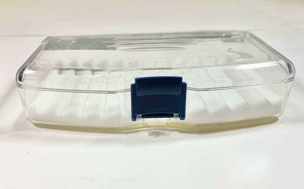StreamWorks Medium Fly Box with Hook File, Clear