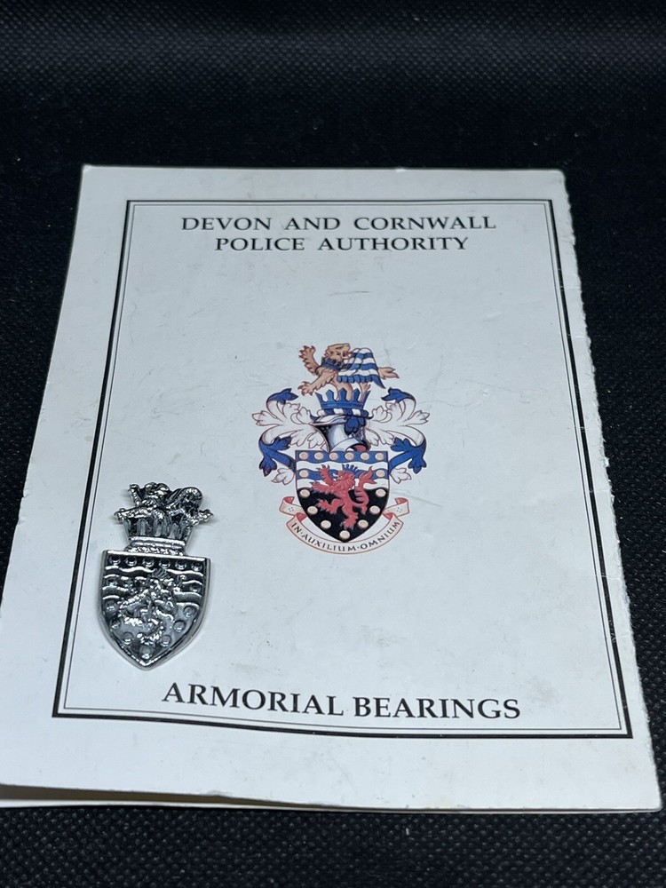 Obsolete Devon And Cornwall Police Cap Badges Paperwork Unusual Curios