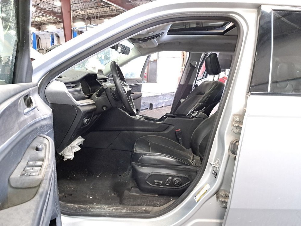 2021 Grand Cherokee Camera/Projector Sku#4212759